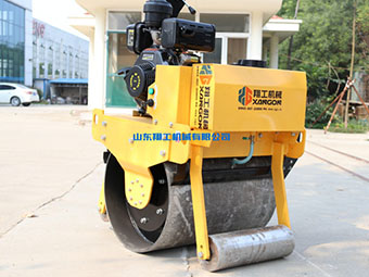 翔工小型壓路機(jī)：小身材，大力量